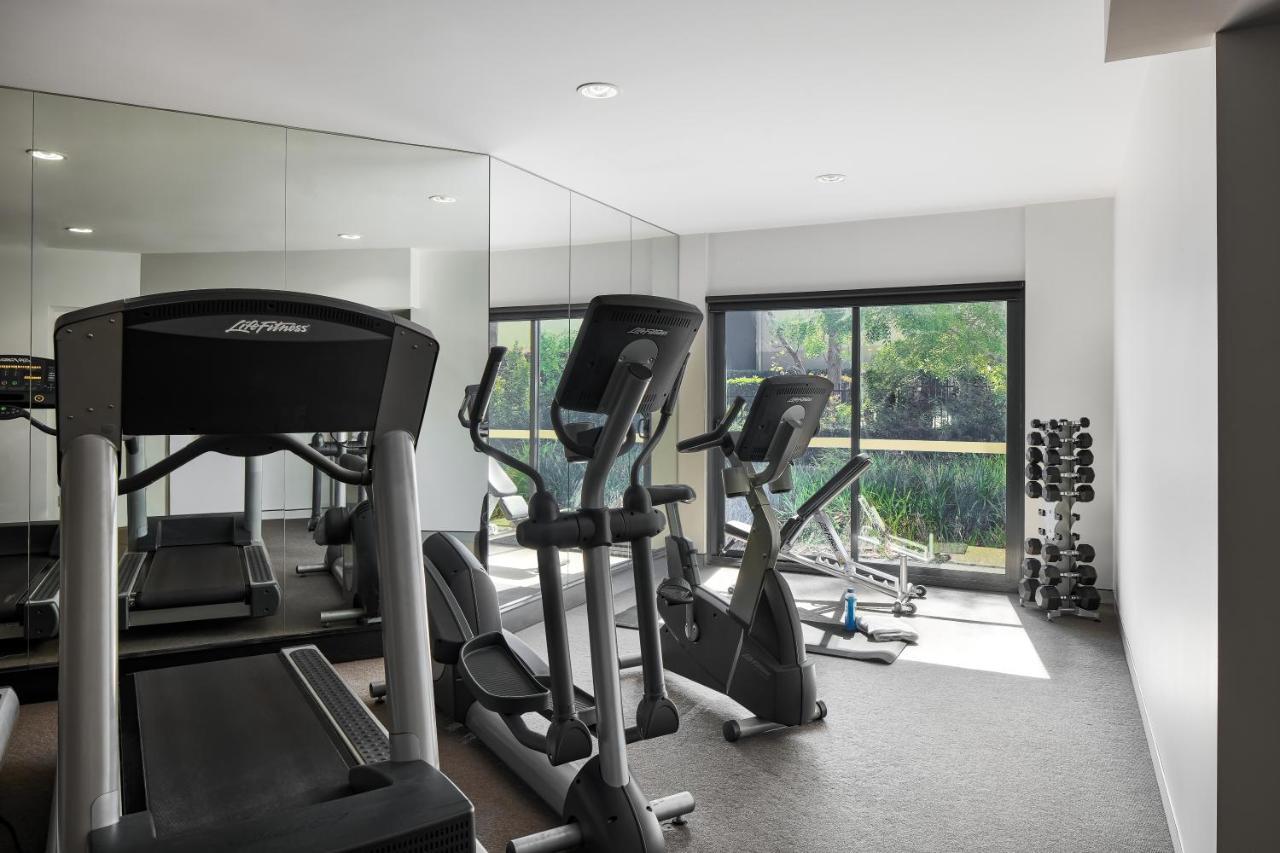 Punthill Norwest Aparthotel Bagian luar foto