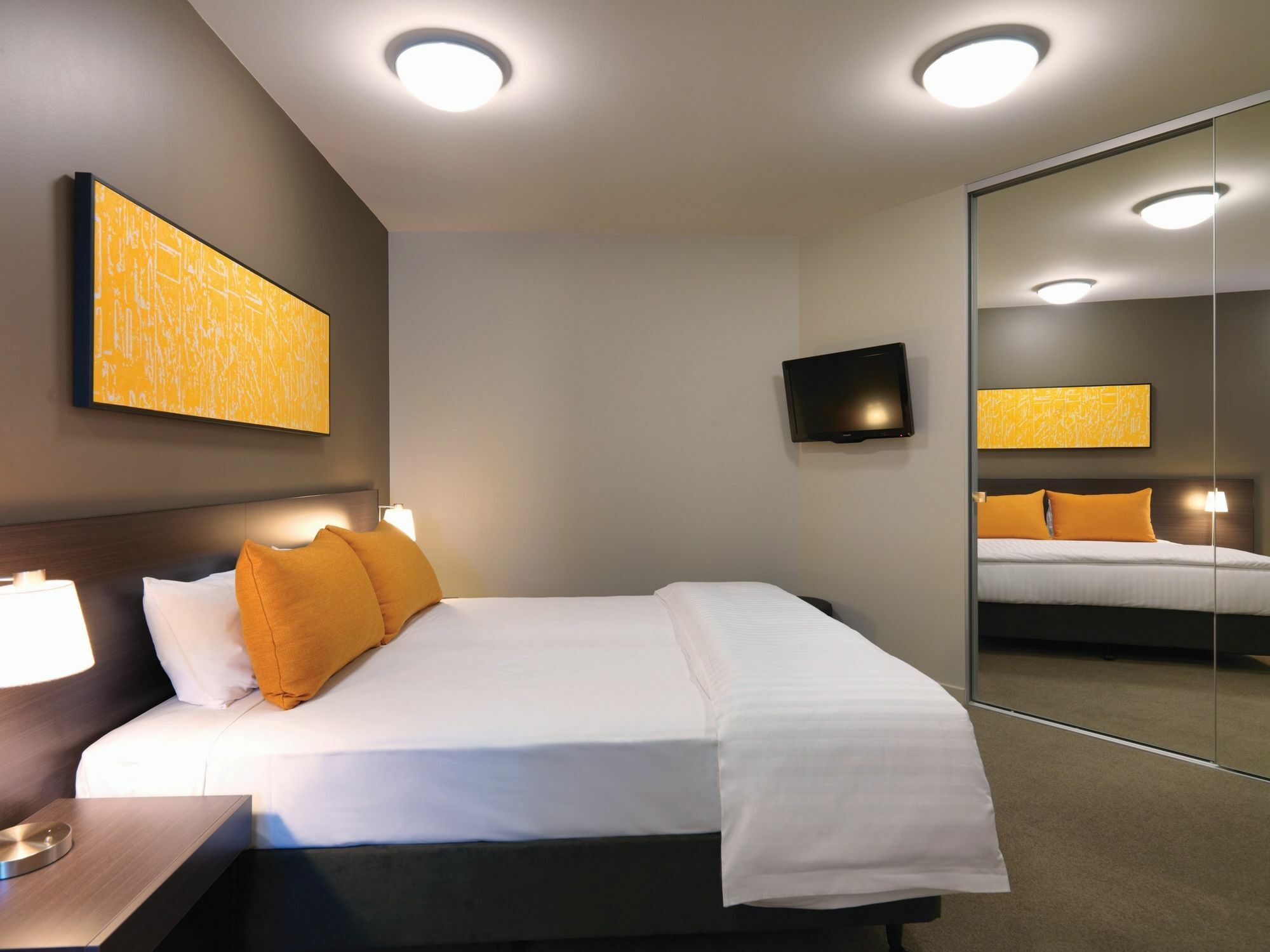 Punthill Norwest Aparthotel Bagian luar foto